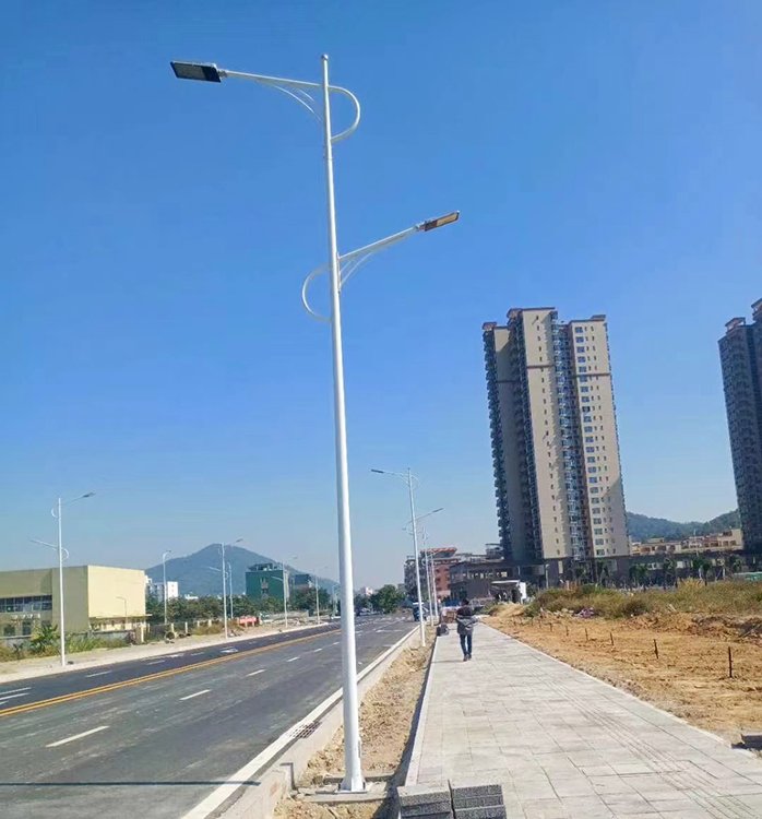 德(dé)陽路燈廠家